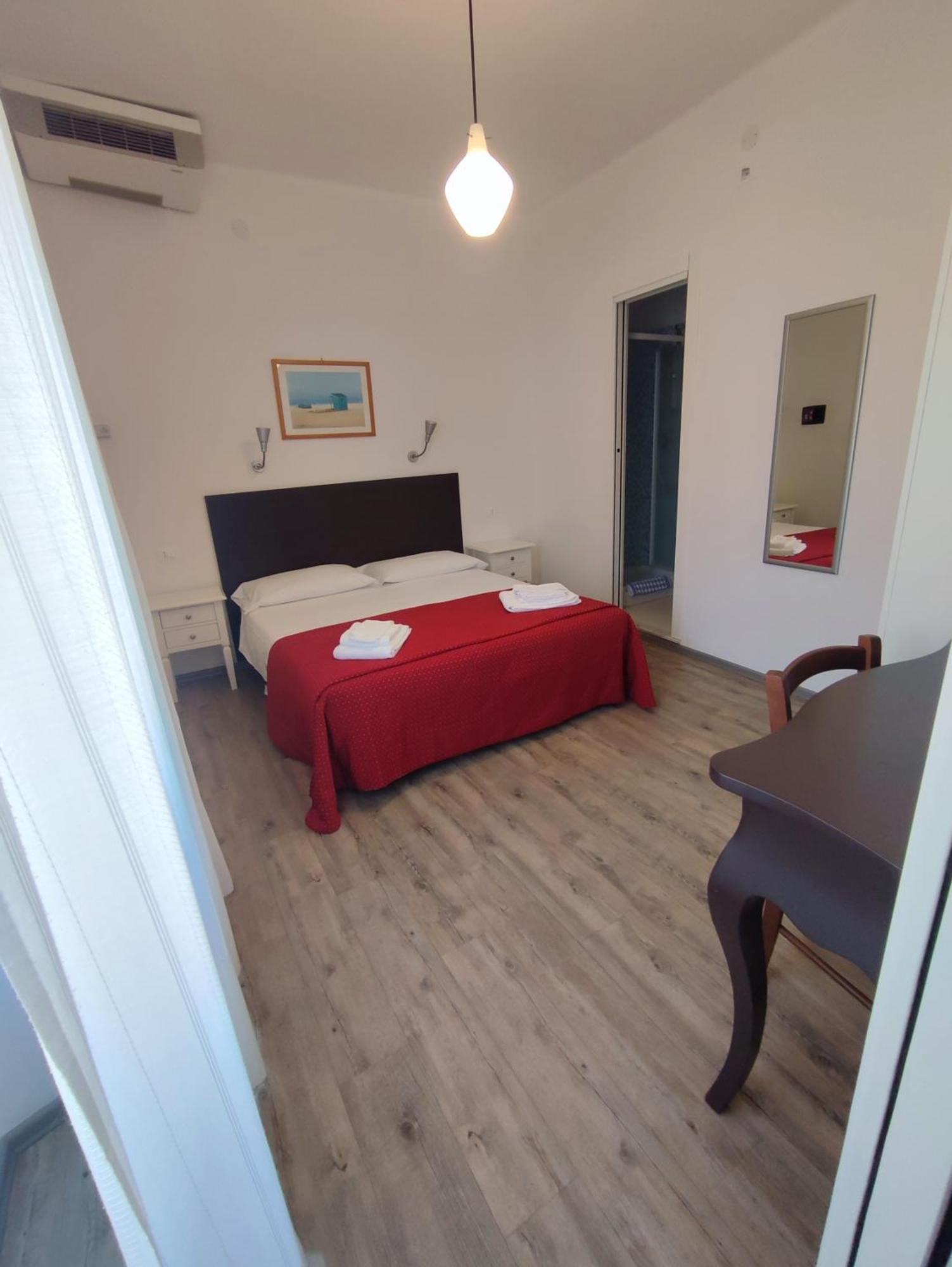 Hotel Tirreno Alassio